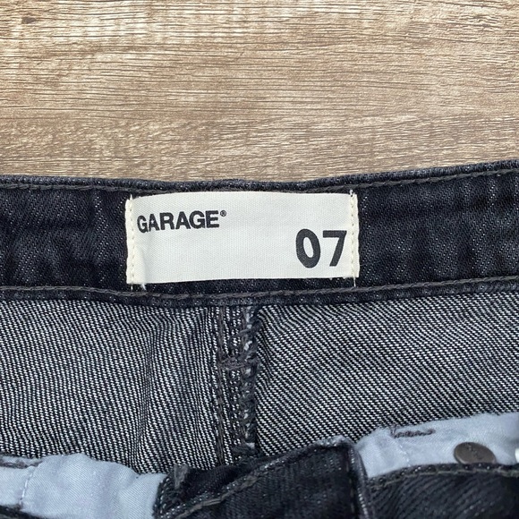 Garage shorts - Picture 6 of 6